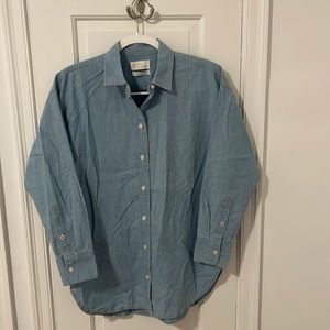 BRAND NEW J. Crew Relaxed-Fit Chambray Shirt Size 2